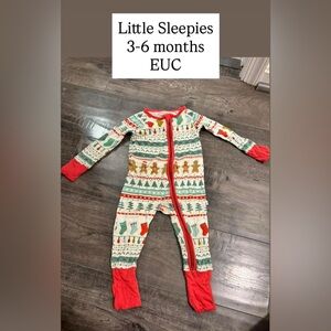 Little Sleepies Bamboo Zippy 3–6M | Holiday Print | EUC
